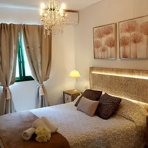 Enjoy Days Of Dreams In Paradise, 2 Bedroom With Pool Hébergement de vacances